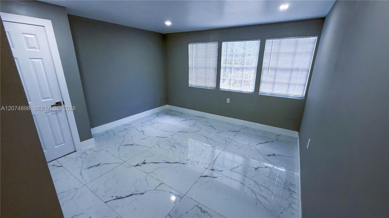 515 S 61st Ter, Hollywood, FL 33023 Photo