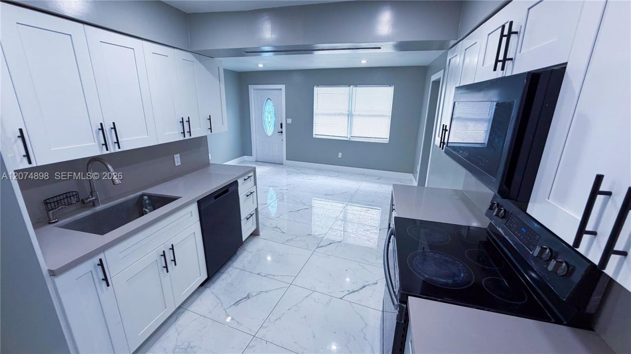 515 S 61st Ter, Hollywood, FL 33023 Photo