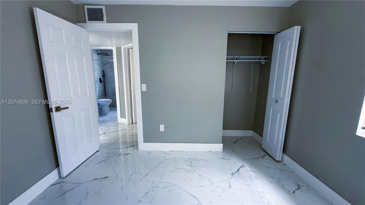 515 S 61st Ter, Hollywood, FL 33023 Photo