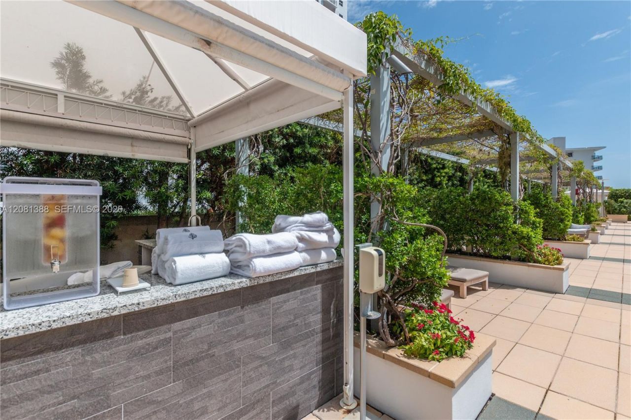 1425 Brickell Ave , Unit 45C, Miami, FL 33131 Photo