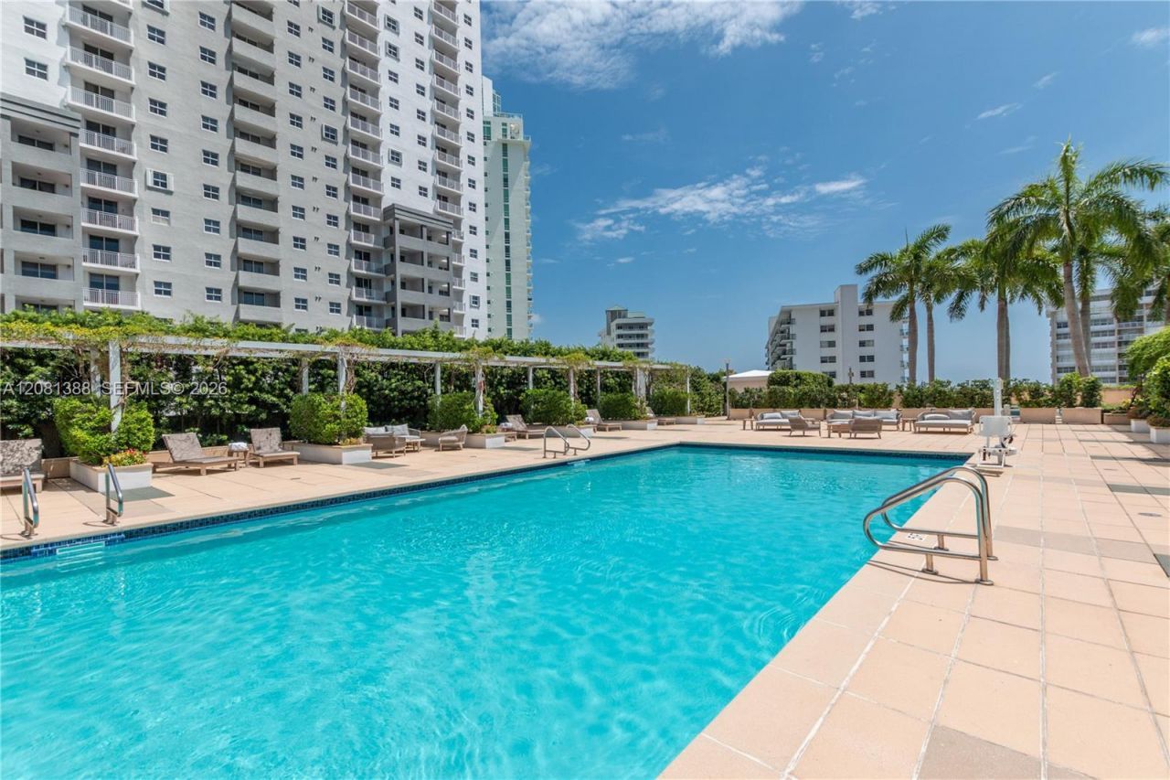 1425 Brickell Ave , Unit 45C, Miami, FL 33131 Photo