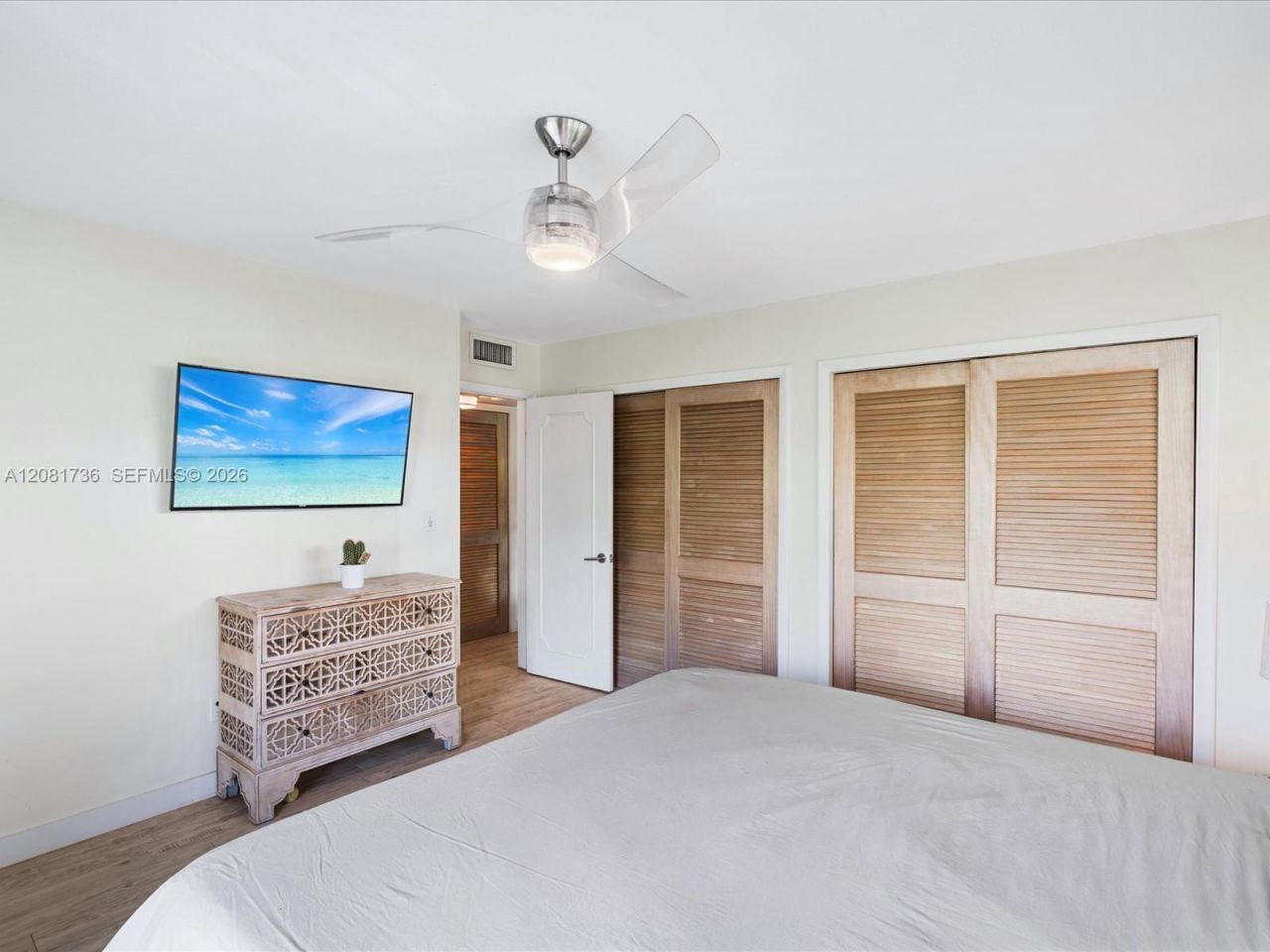 255 Sunrise Dr , Unit 307, Key Biscayne, FL 33149 Photo