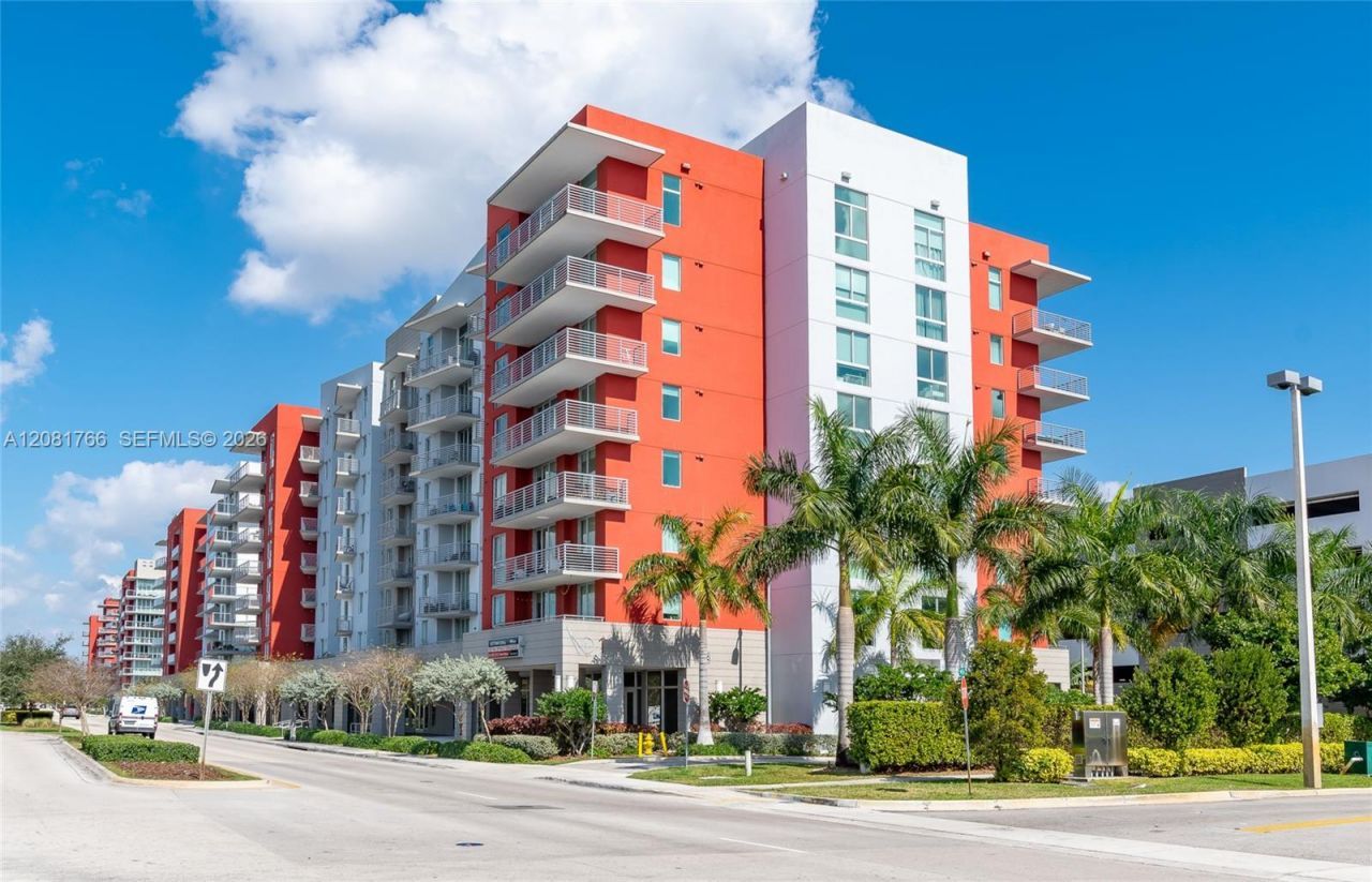 7661 NW 107th Ave, Unit 703, Doral, FL 33178 Photo