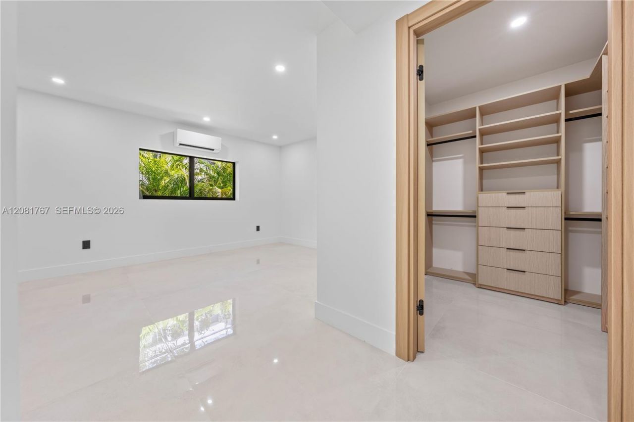 12335 Griffing Blvd, Unit 12335, North Miami, FL 33161 Photo