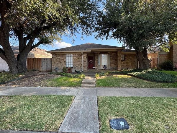 428 River Oaks Lane, Richardson, TX 75081