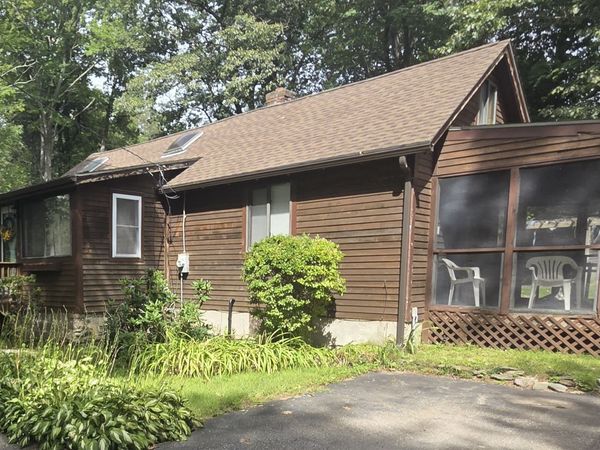 18 Lakeview Drive, Leicester, MA 01524