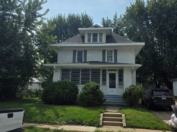 639 W Cottonwood, FREEPORT, IL 61032