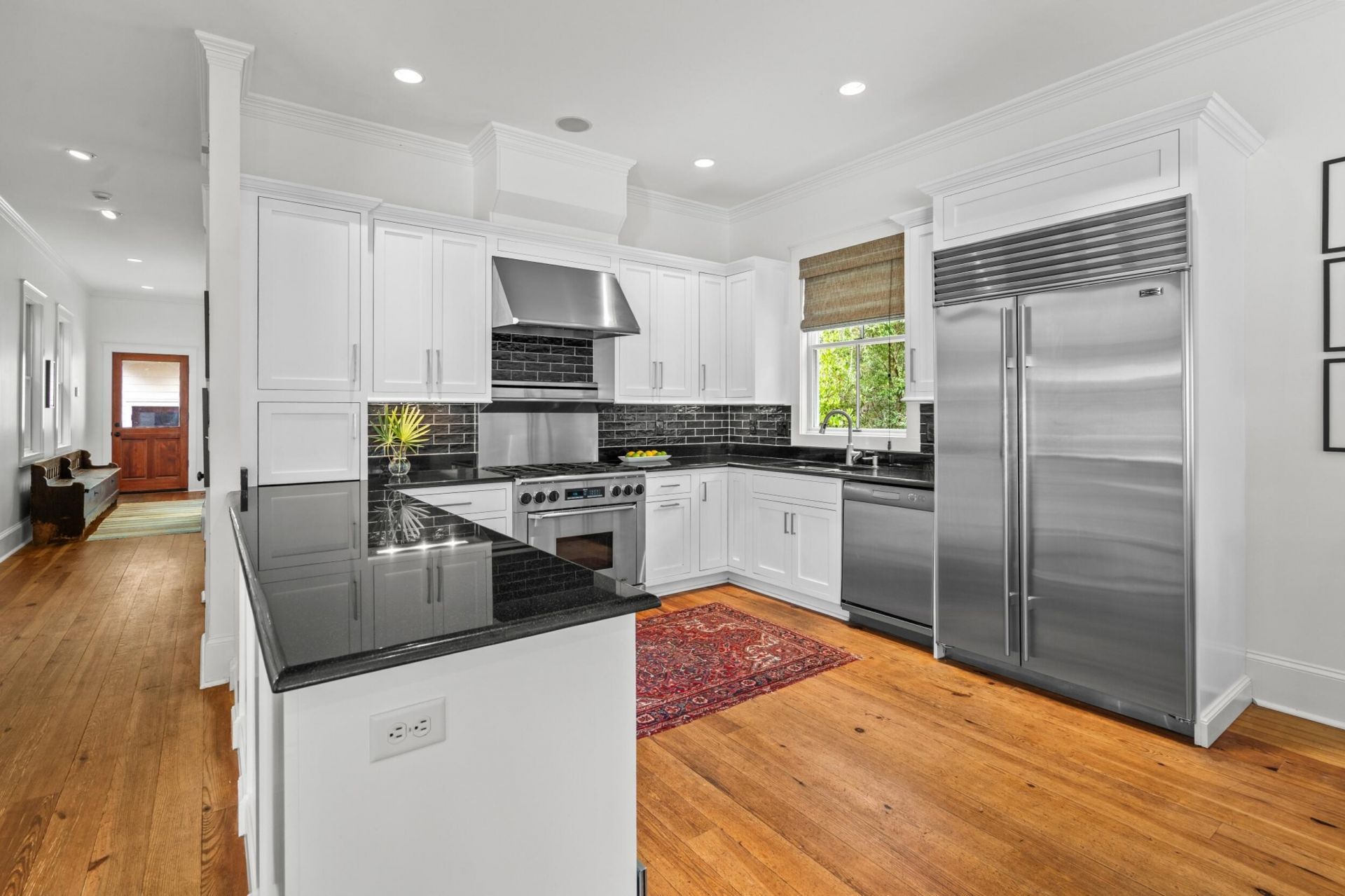 28 Sheffield Avenue Photo 17