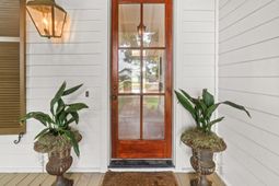 28 Sheffield Avenue photo 4