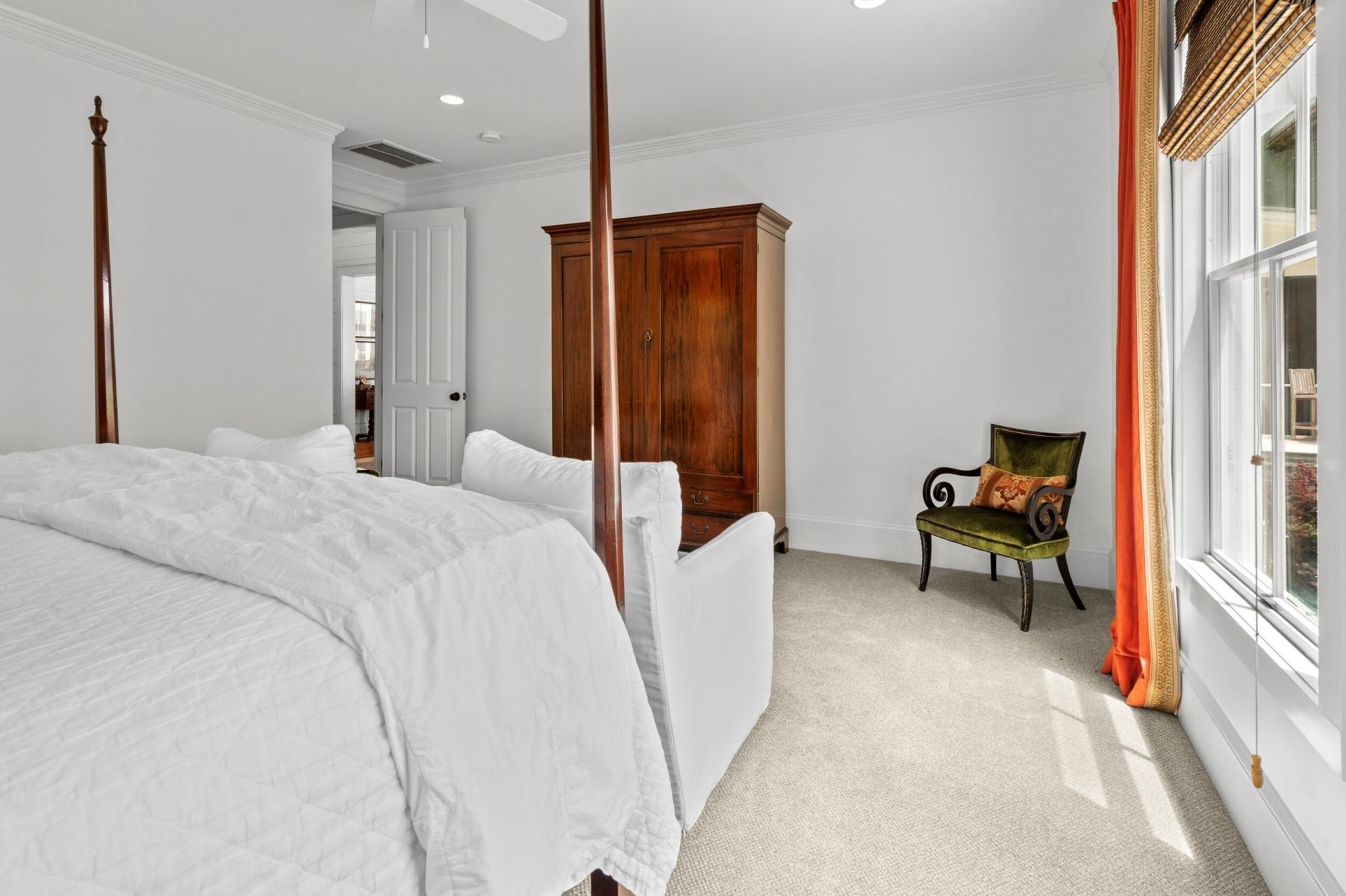 28 Sheffield Avenue Photo 22