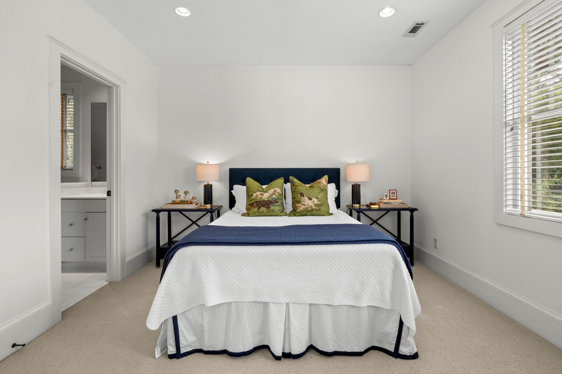 28 Sheffield Avenue Photo 35