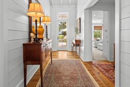 28 Sheffield Avenue photo 4