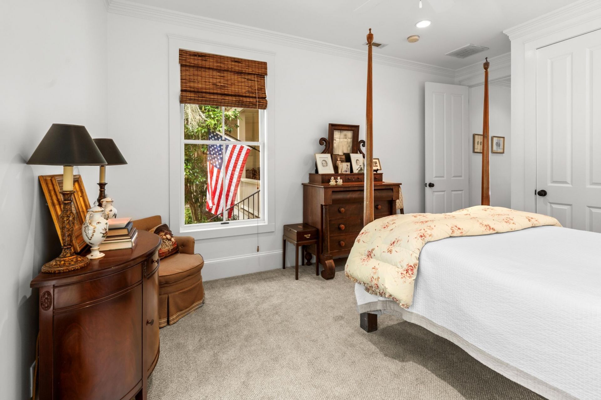 28 Sheffield Avenue Photo 9