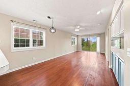 4255 Villas Dr. photo 4