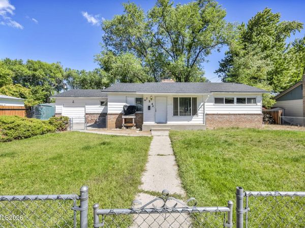 724 W 5th Street, Carson City, NV 89703