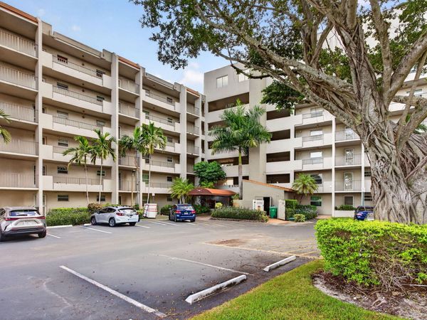 3920 INVERRARY Boulevard, Unit 301C, Lauderhill, FL 33319