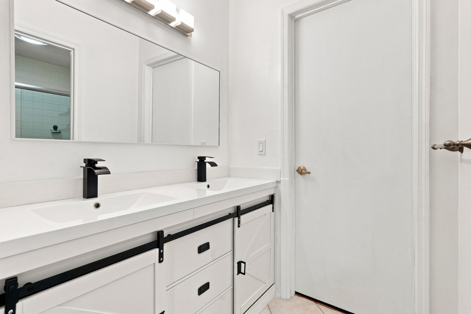 2543 SE Tropical E Circle, Port Saint Lucie, FL 34952 Photo