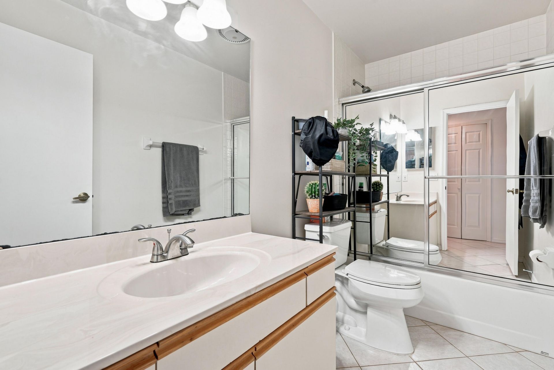 2543 SE Tropical E Circle, Port Saint Lucie, FL 34952 Photo