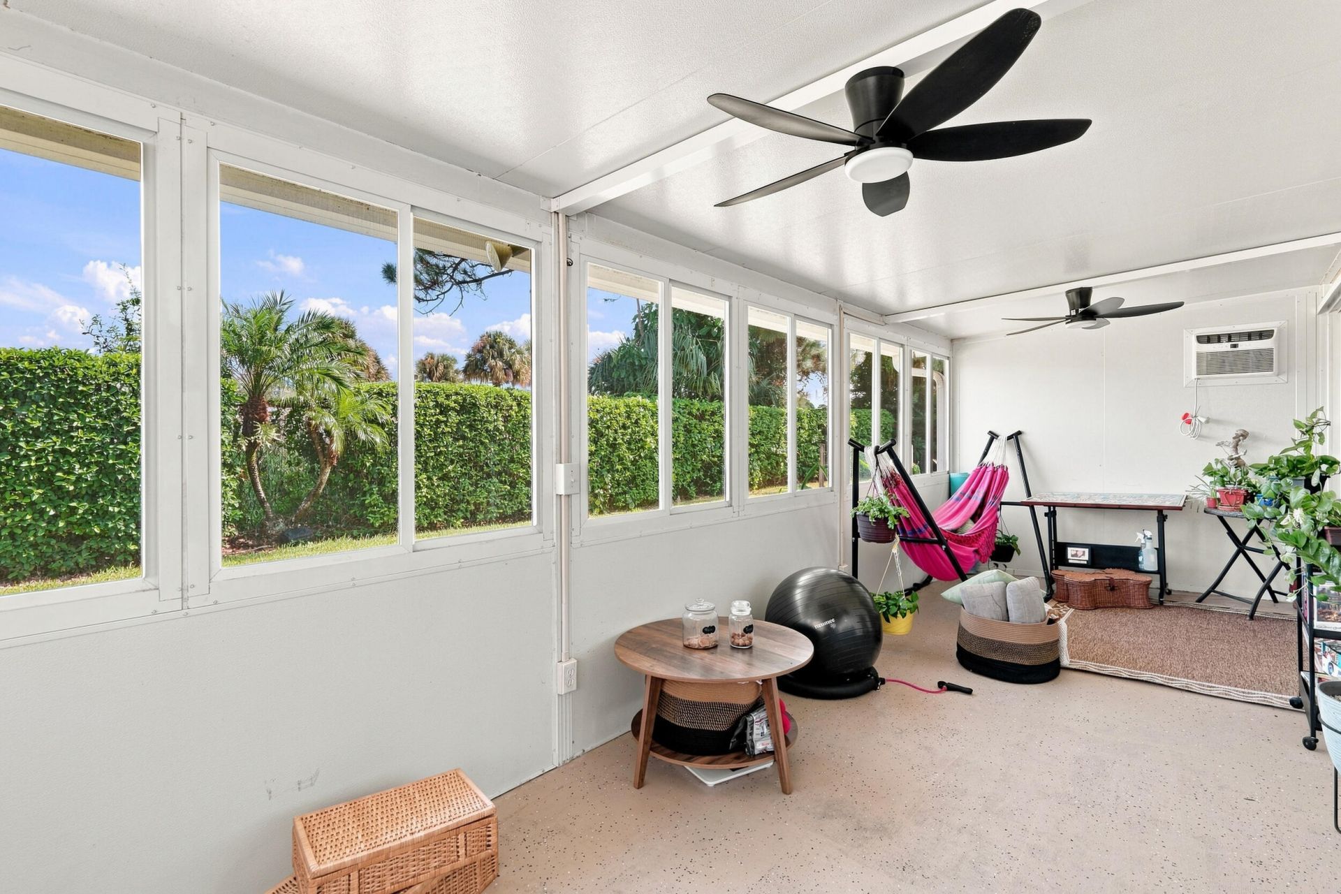 2543 SE Tropical E Circle, Port Saint Lucie, FL 34952 Photo