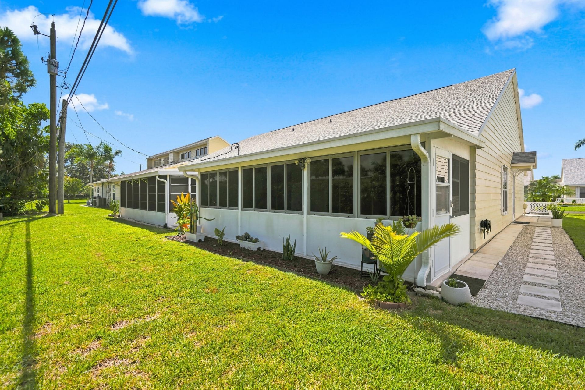 2543 SE Tropical E Circle, Port Saint Lucie, FL 34952 Photo