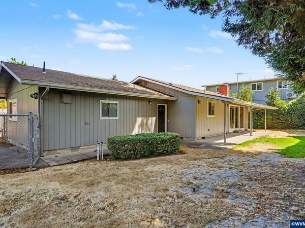 163 College (A) St NW, Monmouth, OR 97361