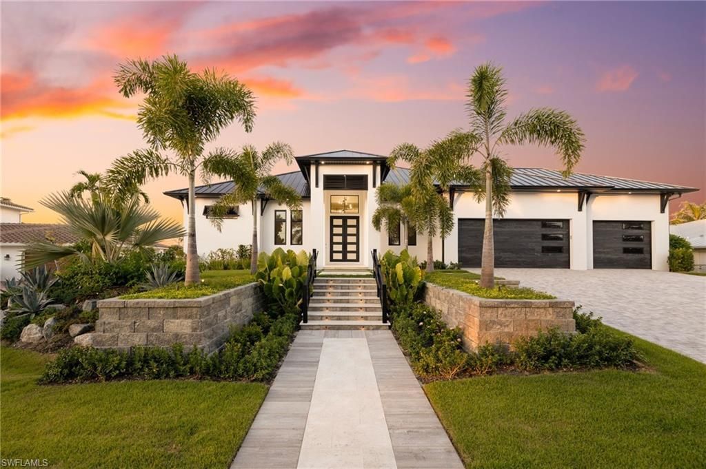 111 Montrose Dr, Fort Myers, FL 33919 Photo