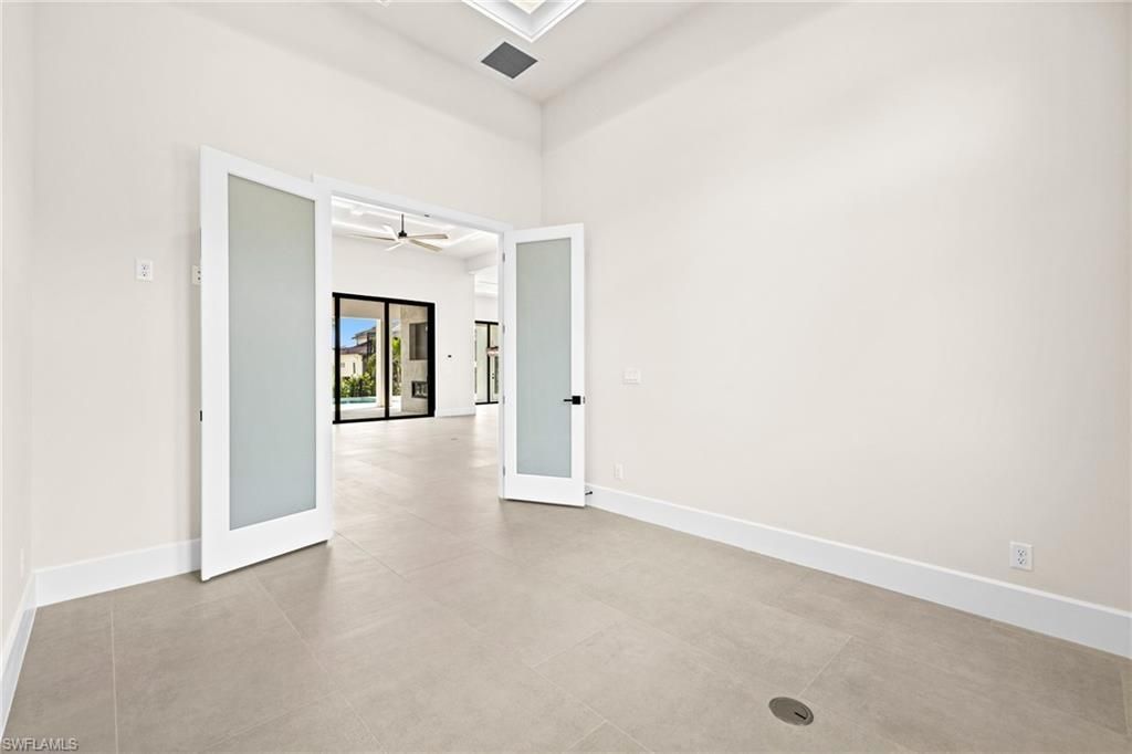 111 Montrose Dr, Fort Myers, FL 33919 Photo