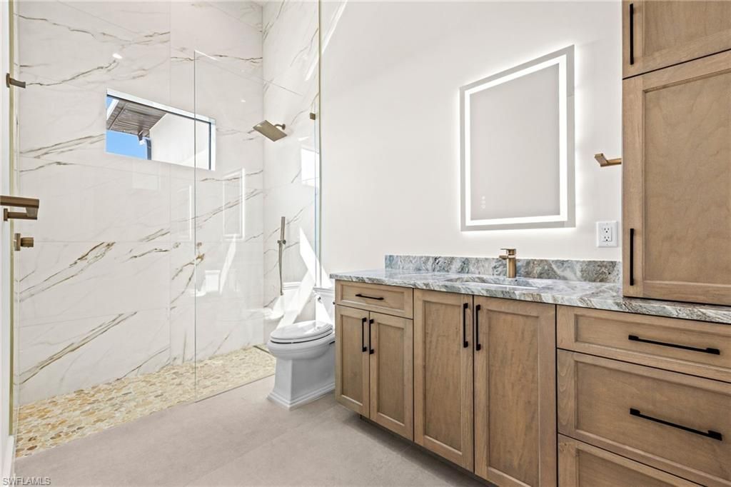 111 Montrose Dr, Fort Myers, FL 33919 Photo