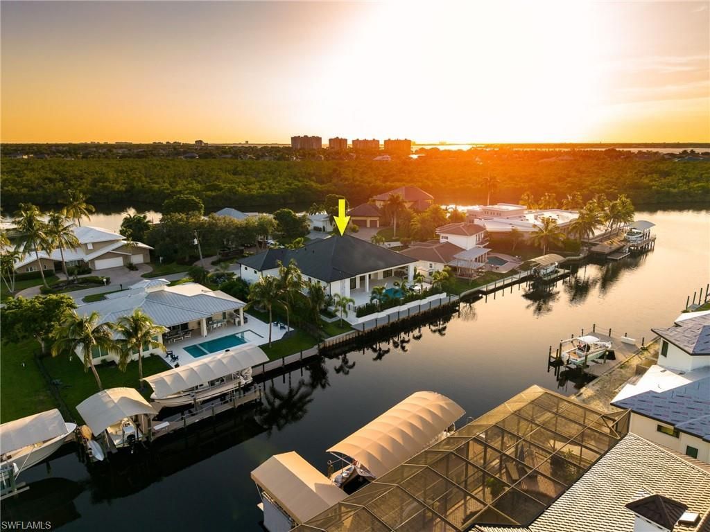 111 Montrose Dr, Fort Myers, FL 33919 Photo