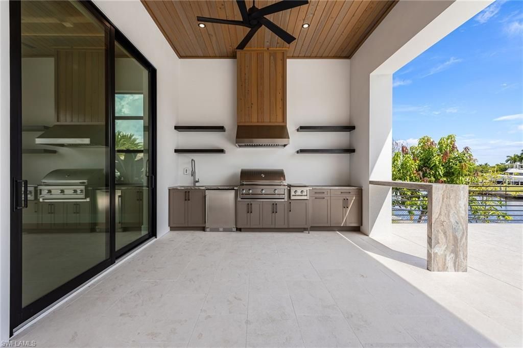 111 Montrose Dr, Fort Myers, FL 33919 Photo