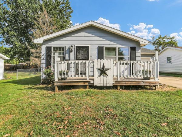 339 Larson Street, Paxton, IL 60957