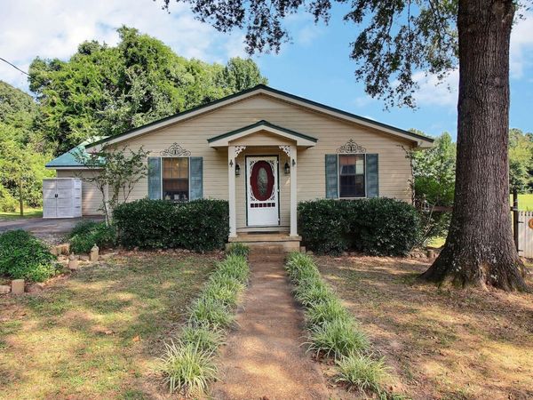 5985 BOBBITT RD, Moscow, TN 38057