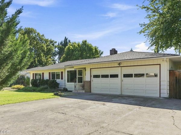 416 Ardmore Avenue, Medford, OR 97504