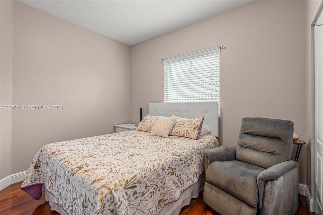 9750 NW 31st St, Doral, FL 33172 Photo