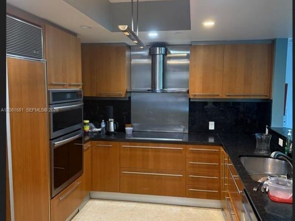 9401 Collins Ave , Unit 405, Surfside, FL 33154