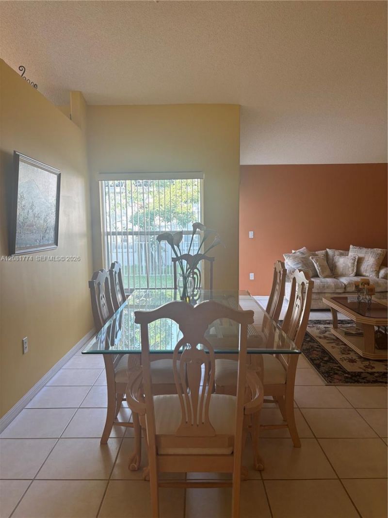 18581 NW 23rd St, Pembroke Pines, FL 33029 Photo