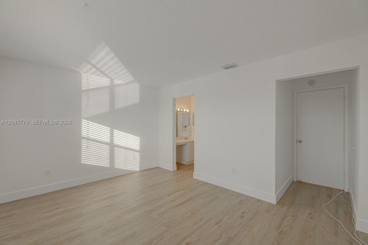 950 Constitution Dr, Unit 950H, Homestead, FL 33034 Photo