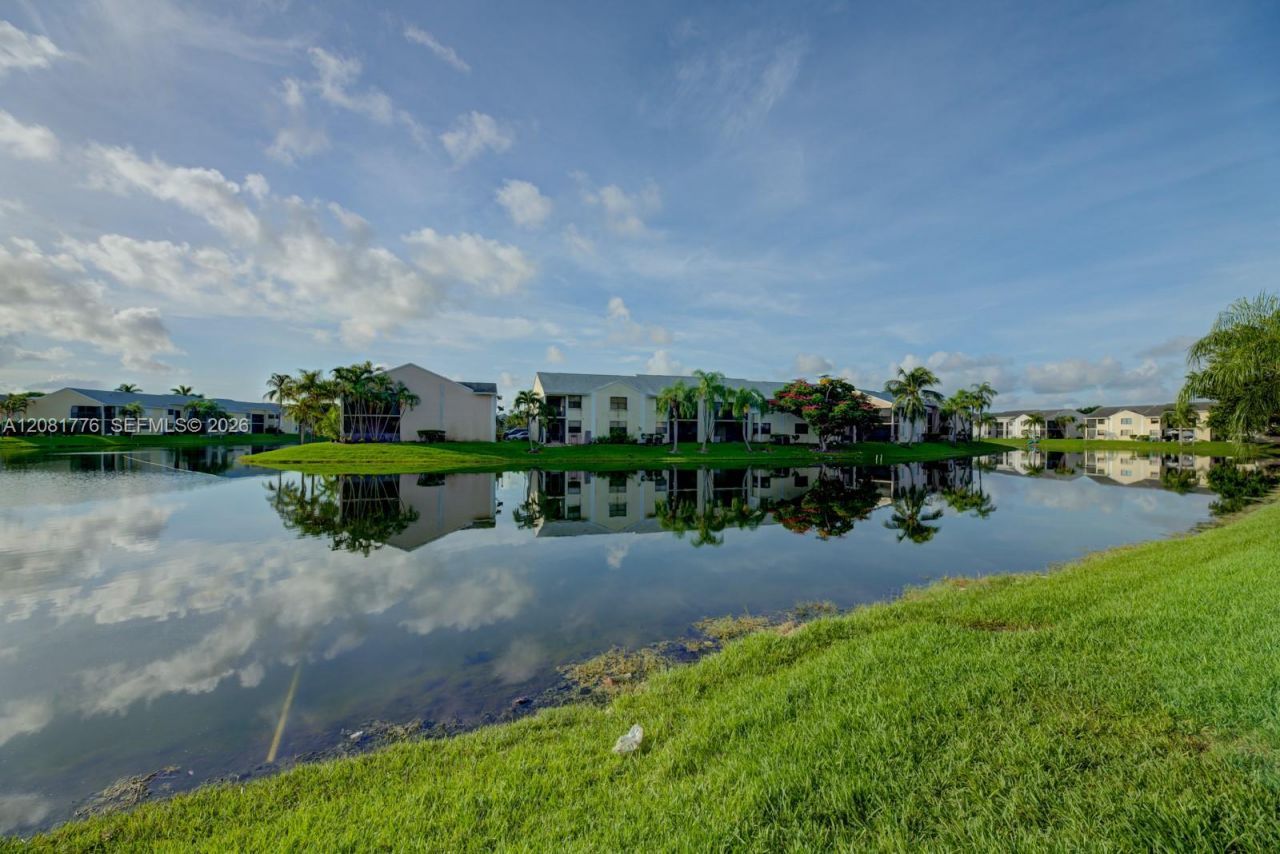 950 Constitution Dr, Unit 950H, Homestead, FL 33034 Photo