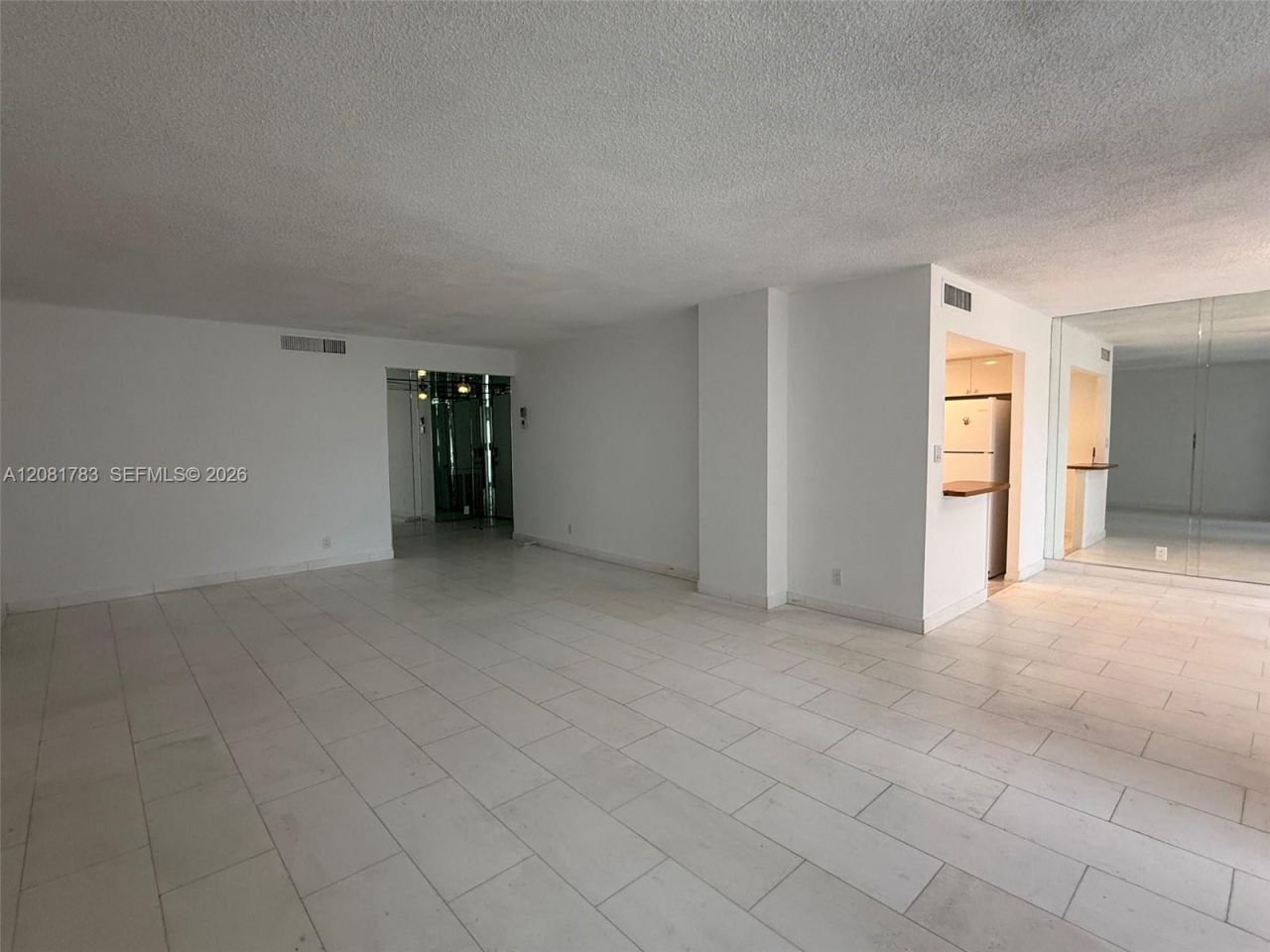 1904 S Ocean Dr, Unit 1206, Hallandale Beach, FL 33009 Photo