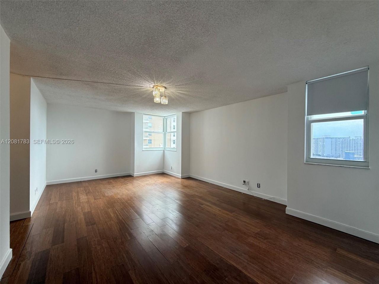 1904 S Ocean Dr, Unit 1206, Hallandale Beach, FL 33009 Photo