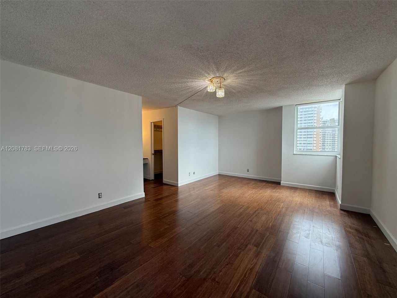 1904 S Ocean Dr, Unit 1206, Hallandale Beach, FL 33009 Photo