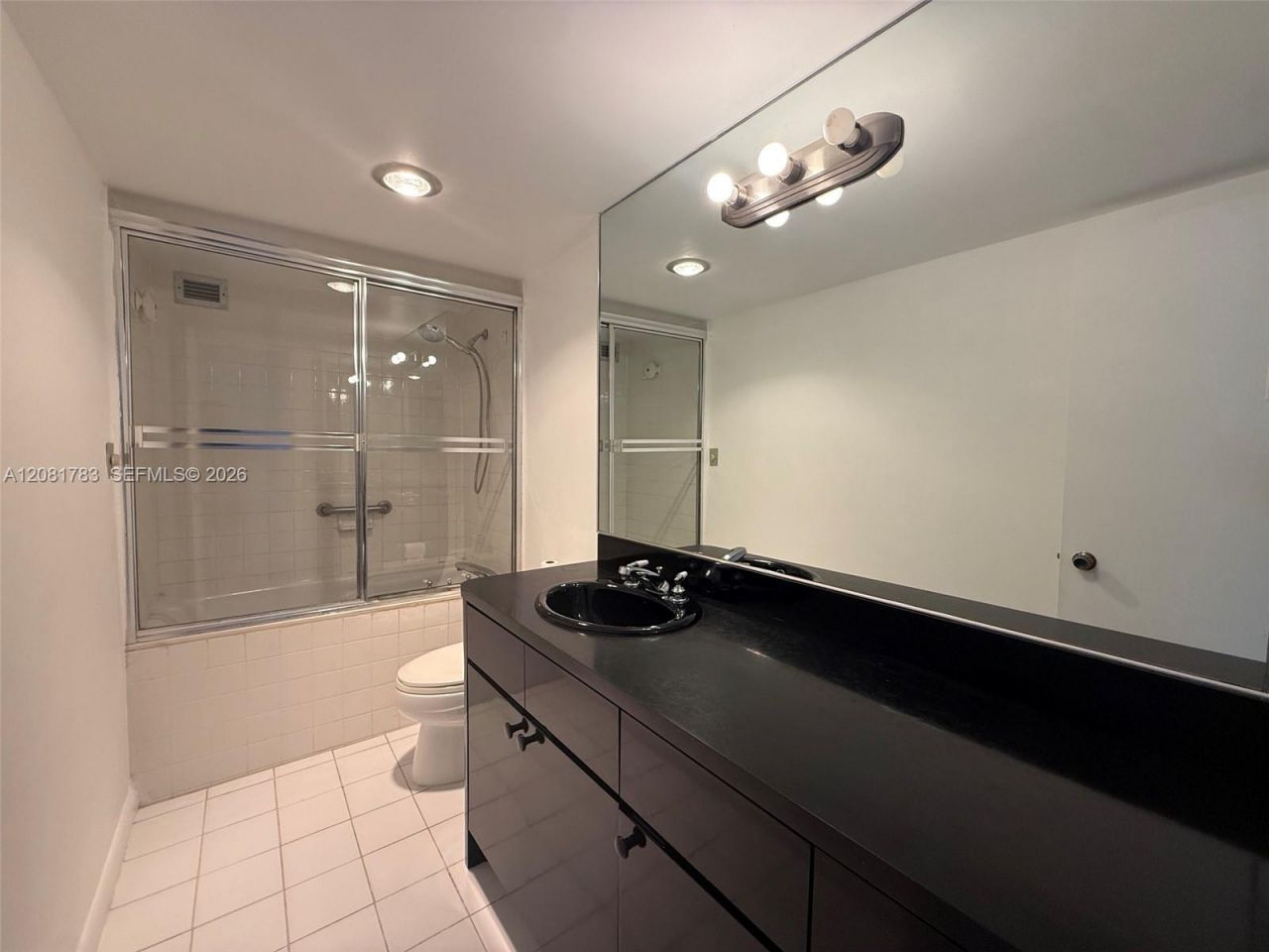 1904 S Ocean Dr, Unit 1206, Hallandale Beach, FL 33009 Photo