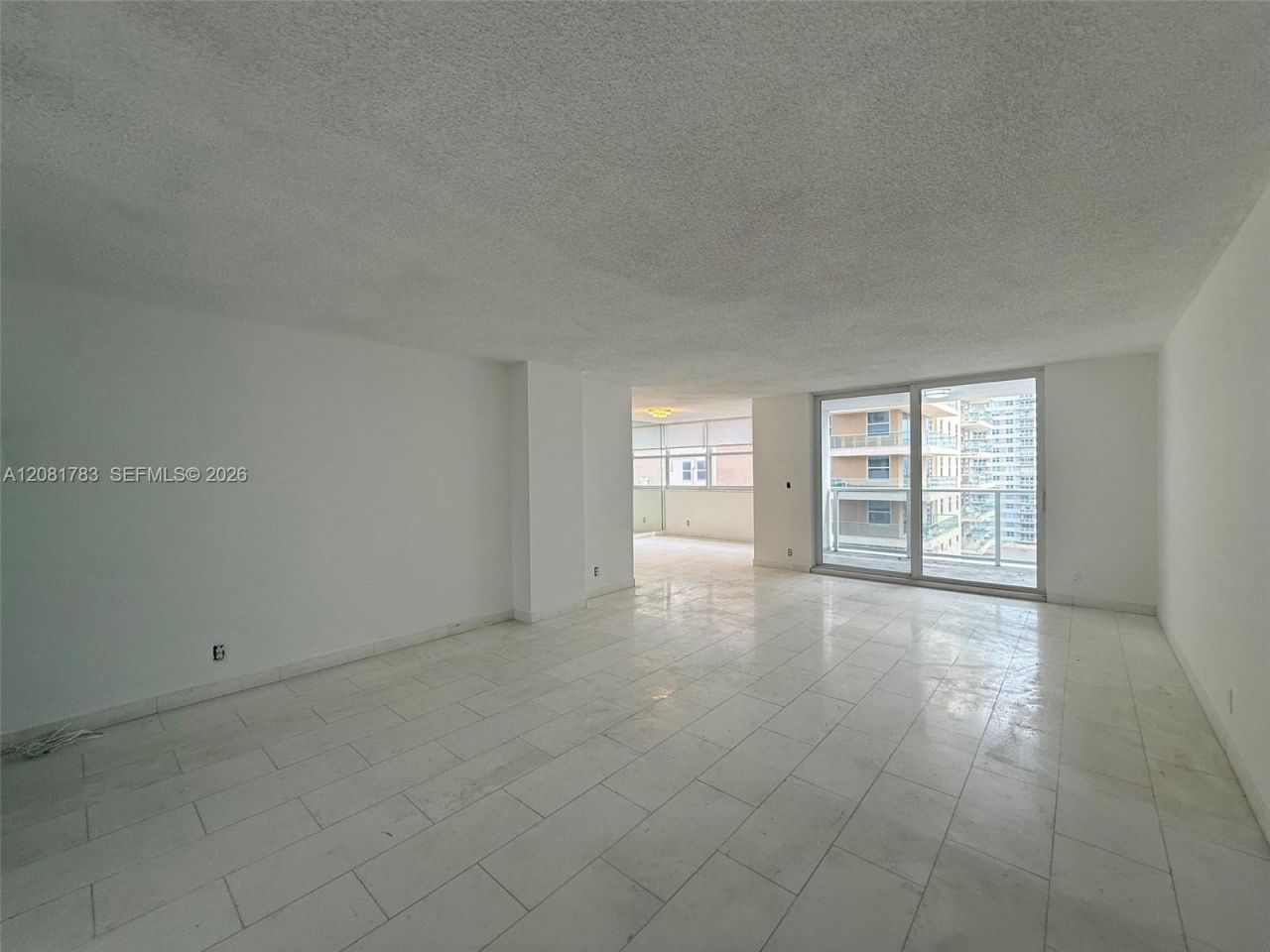 1904 S Ocean Dr, Unit 1206, Hallandale Beach, FL 33009 Photo