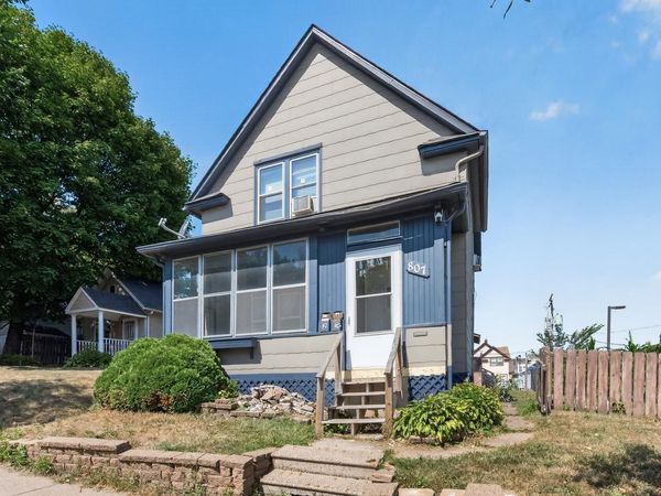 807 Case Avenue , Saint Paul, MN 55106
