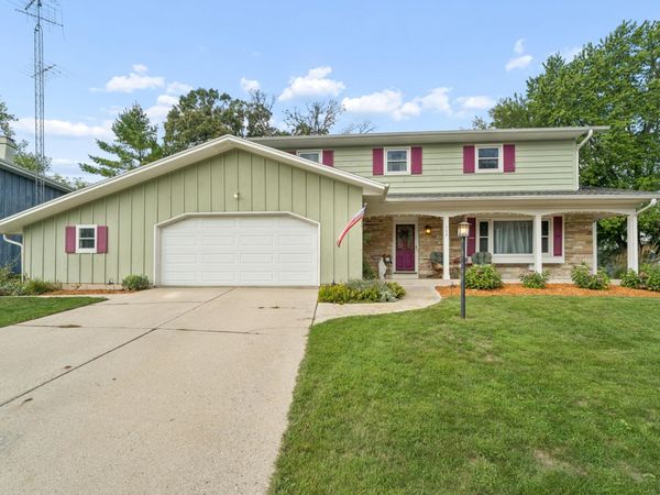 742 Mequon Ave, Fond Du Lac, WI 54935