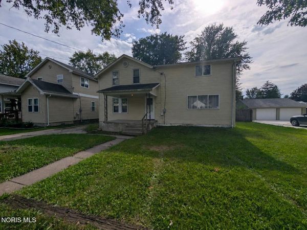 2225 Rood Street, Toledo, OH 43613