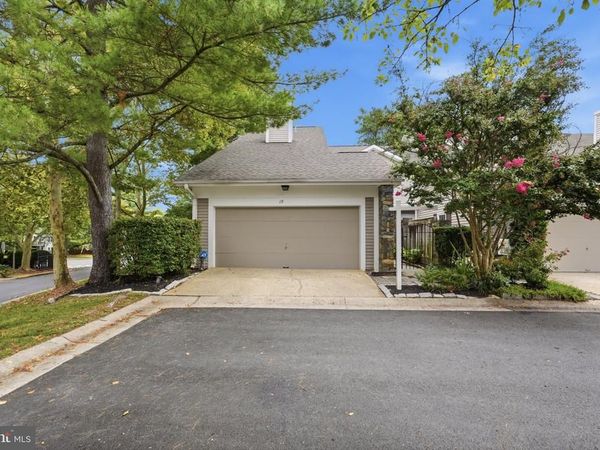 19 BUTTERWICK COURT , GAITHERSBURG, MD 20886