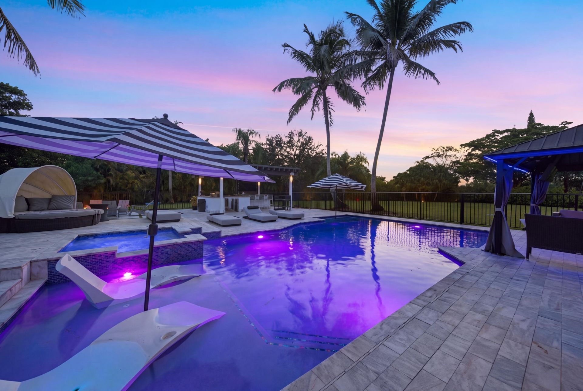 3541 Carlton Lane, Davie, FL 33330 Photo