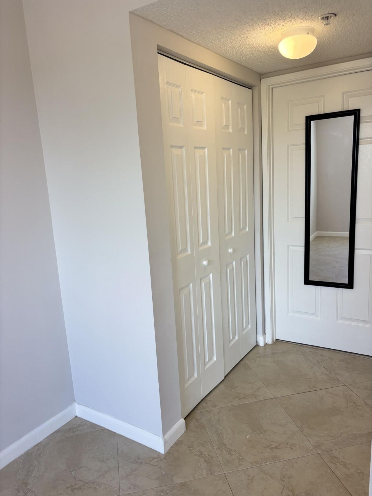 2640 S University Drive, Unit 305, Davie, FL 33328 Photo