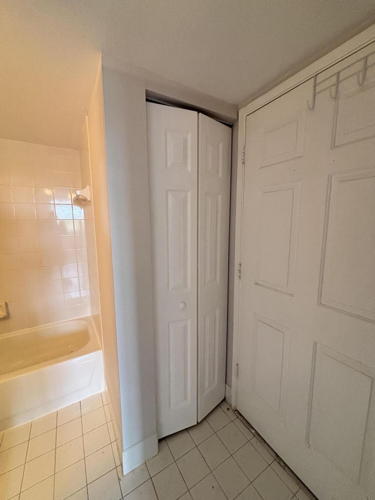 2640 S University Drive, Unit 305, Davie, FL 33328 Photo